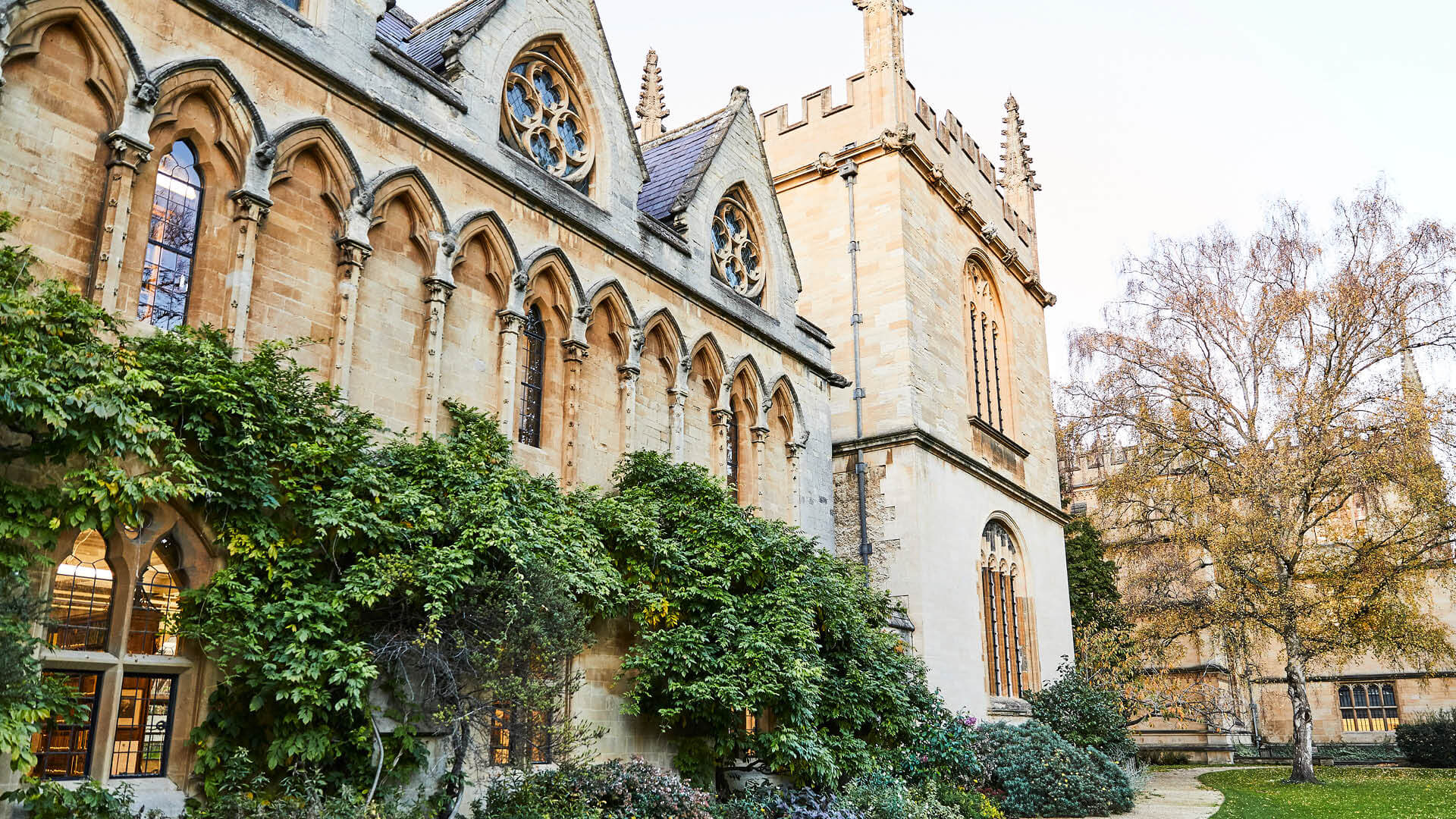 Exeter Case Study7 Image of Exeter College Library